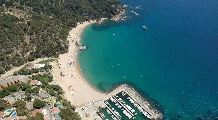 Camping Sènia Cala Canyelles