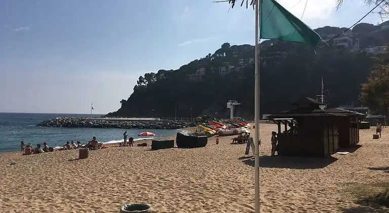 Camping Sènia Cala Canyelles