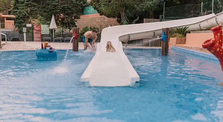 Camping Sènia Cala Canyelles