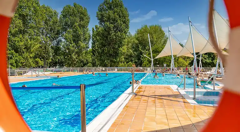 Balatontourist Fuered Camping & Bungalows