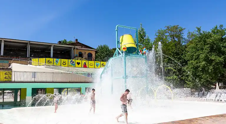 HU Norcenni Girasole VIllage