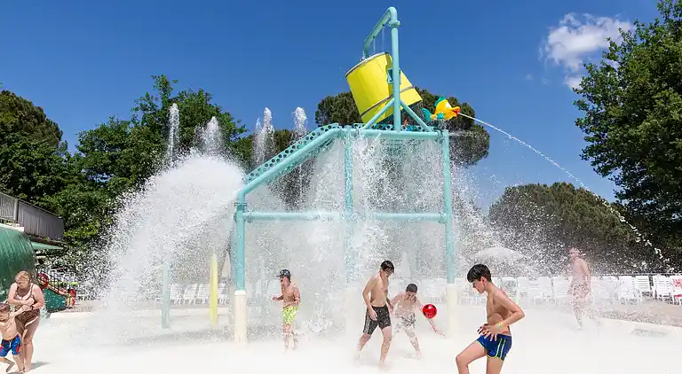 HU Norcenni Girasole VIllage