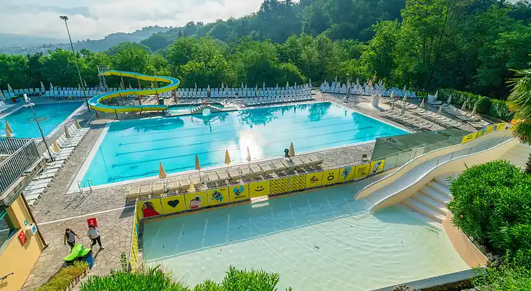 HU Norcenni Girasole VIllage