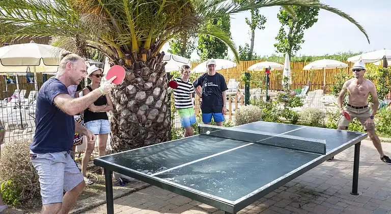 HU Park Albatros Village