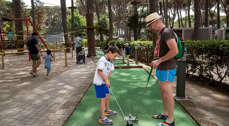 HU Park Albatros Village