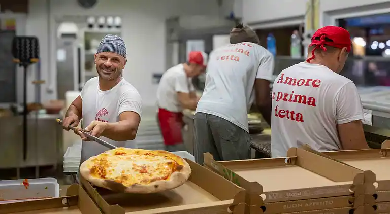 HU Park Albatros Village