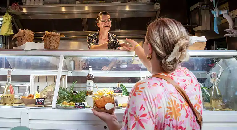 HU Park Albatros Village