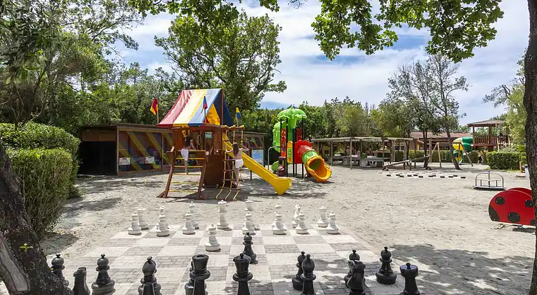 HU Montescudaio Village