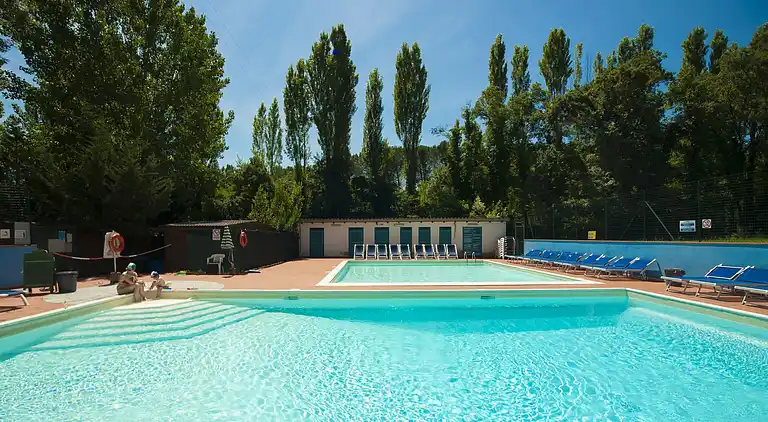 hu Firenze Certosa camping in town