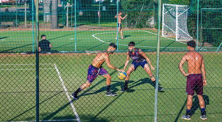 Gitavillage California