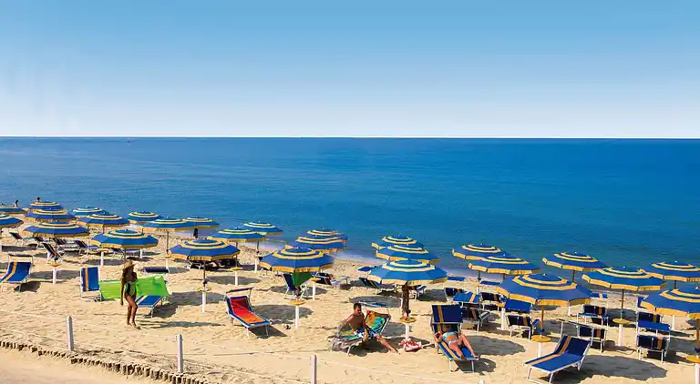 Baia Domizia Camping Village