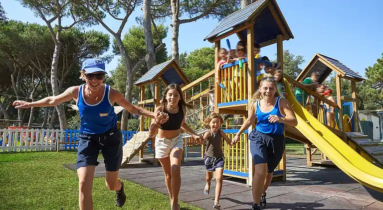 Baia Domizia Camping Village