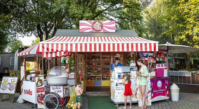 hu Altomincio Village