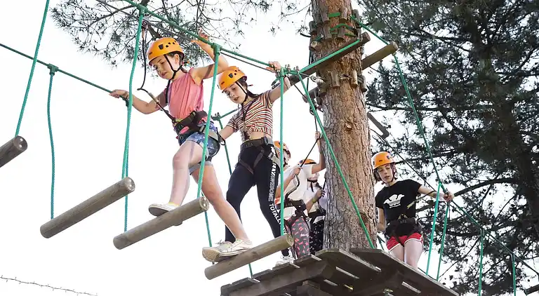 hu Altomincio Village