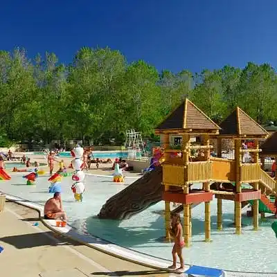 Camping Le Domaine De La Yole