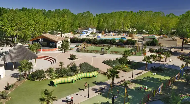 Camping Le Domaine De La Yole