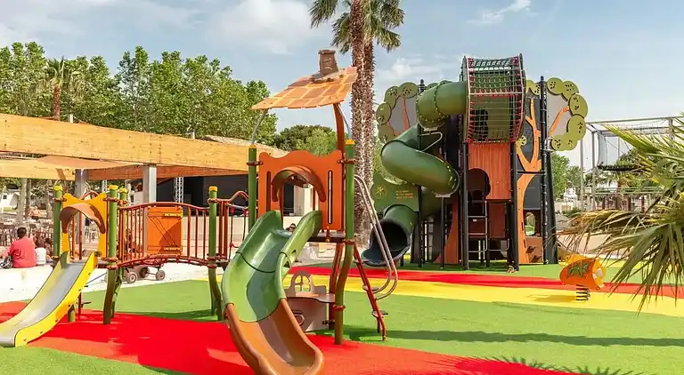 Camping Le Domaine De La Yole