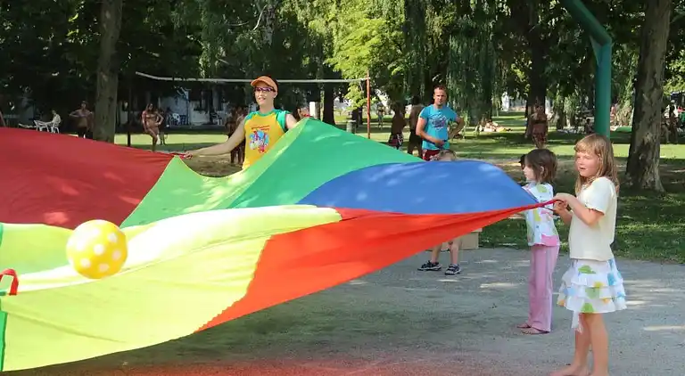 Balatontourist Fuered Camping & Bungalows