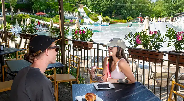 hu Altomincio Village