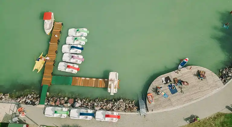 Balatontourist Fuered Camping & Bungalows