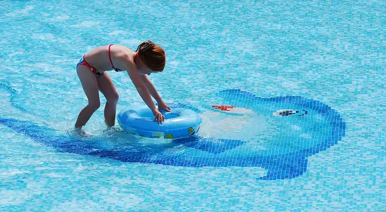 Balatontourist Fuered Camping & Bungalows