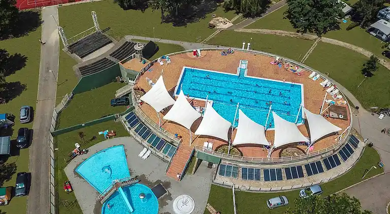 Balatontourist Fuered Camping & Bungalows