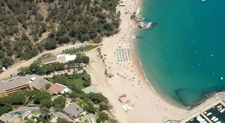 Camping Sènia Cala Canyelles