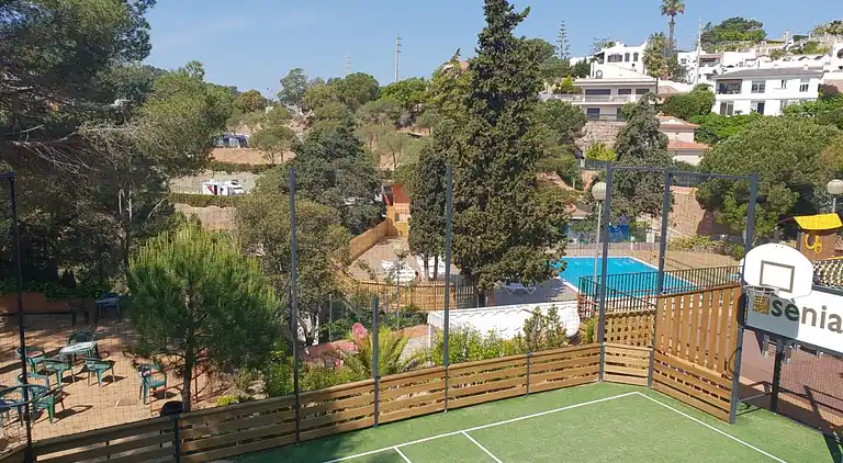 Camping Sènia Cala Canyelles