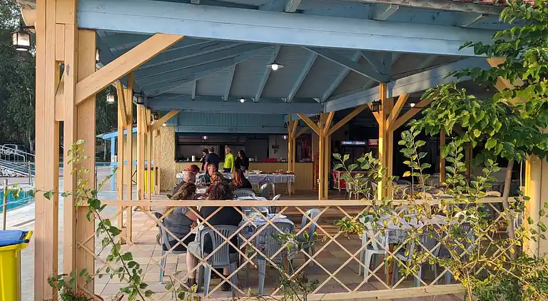 Camping Golden Sunset