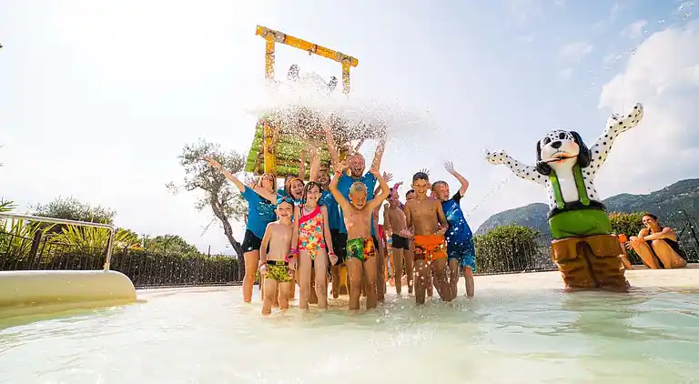 Weekend Glamping Resort