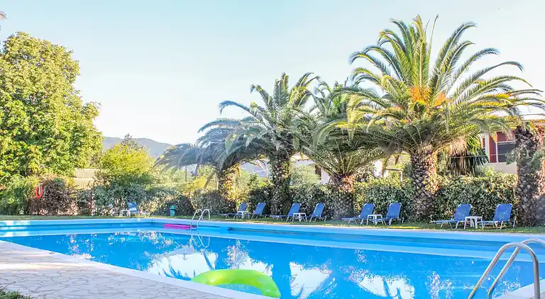 Karda Beach Camping & Bungalows