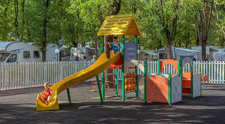 Camping Laguna Village 