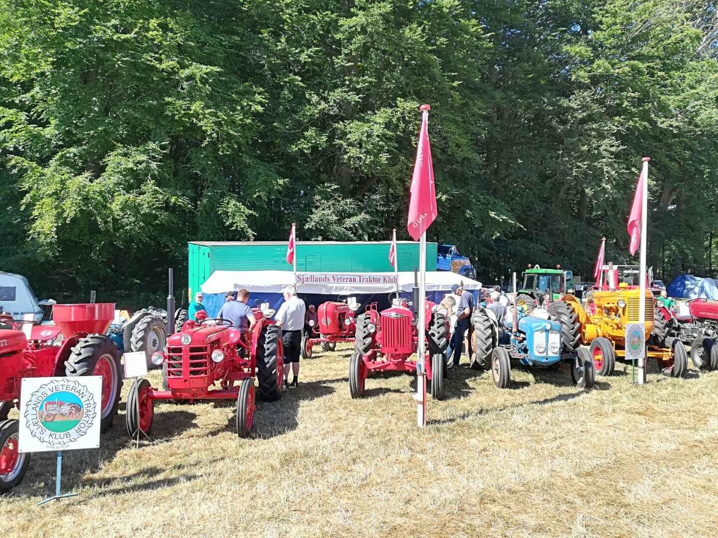 SVTK - Sjællands Veteran Traktor Klub.jpg