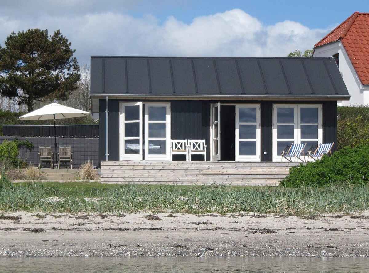 Sommerhus Bjert Strand.jpg