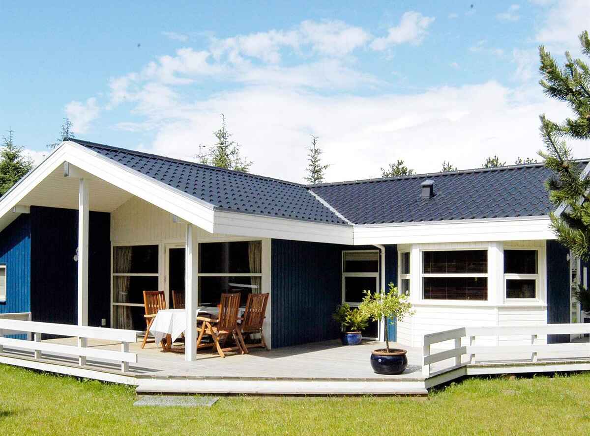 Sommerhus Truust.jpg