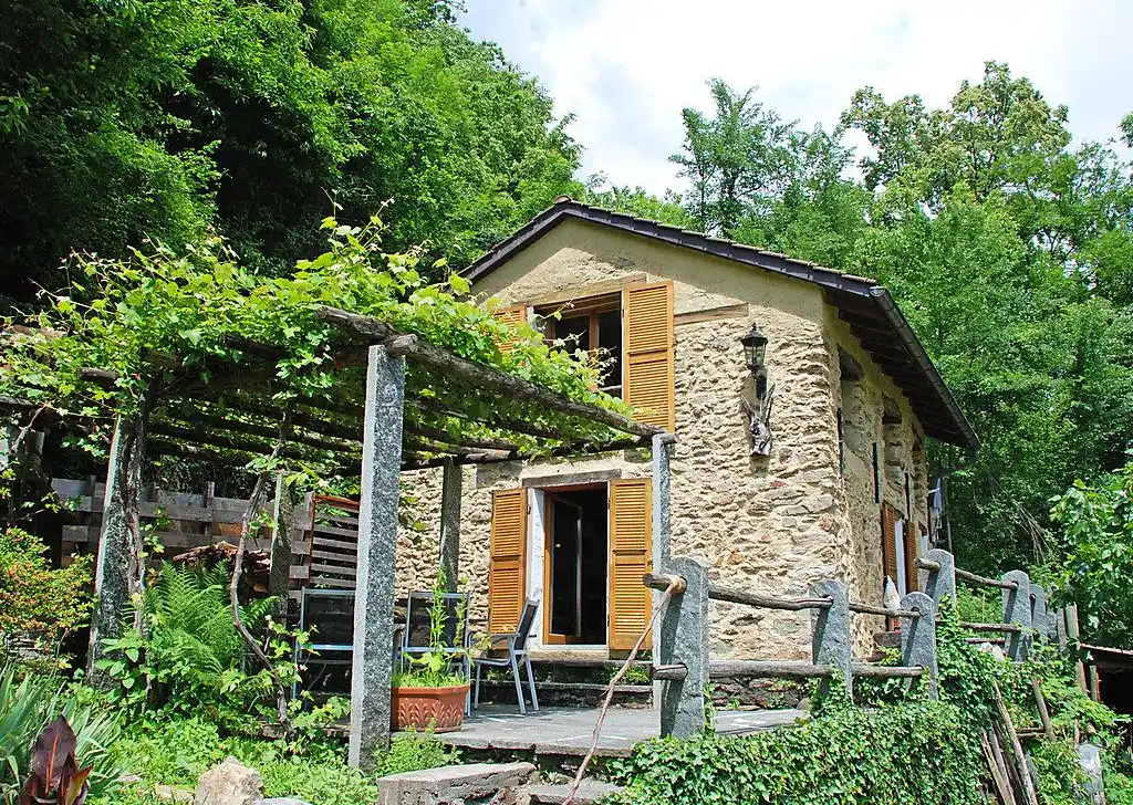 Casa de vacaciones con piscina Suiza