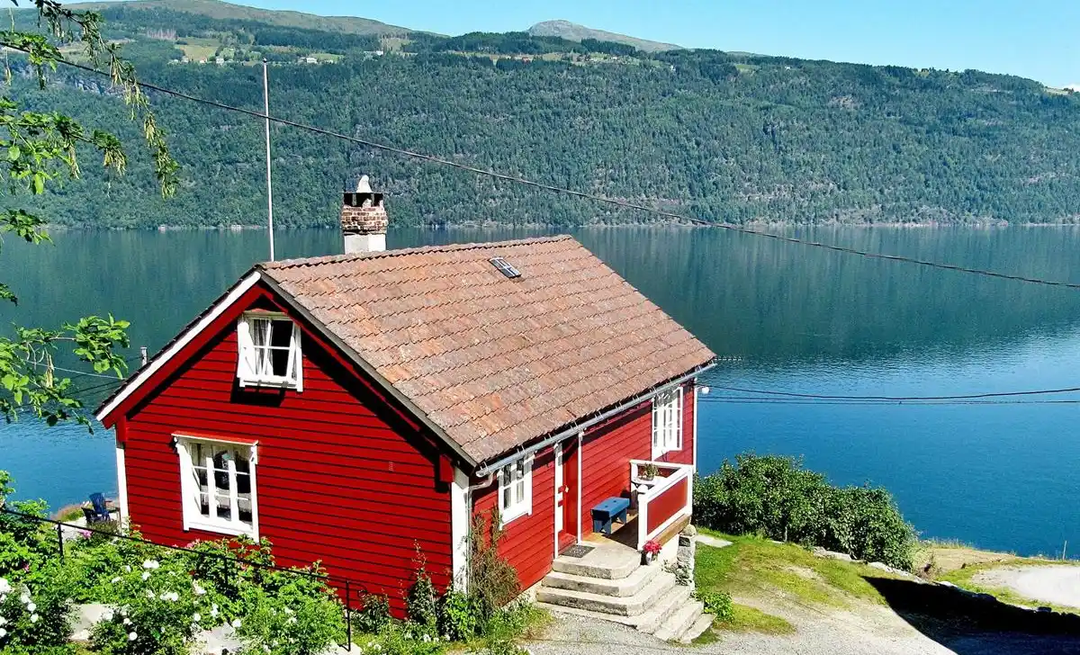 Casa de vacaciones con piscina Noruega