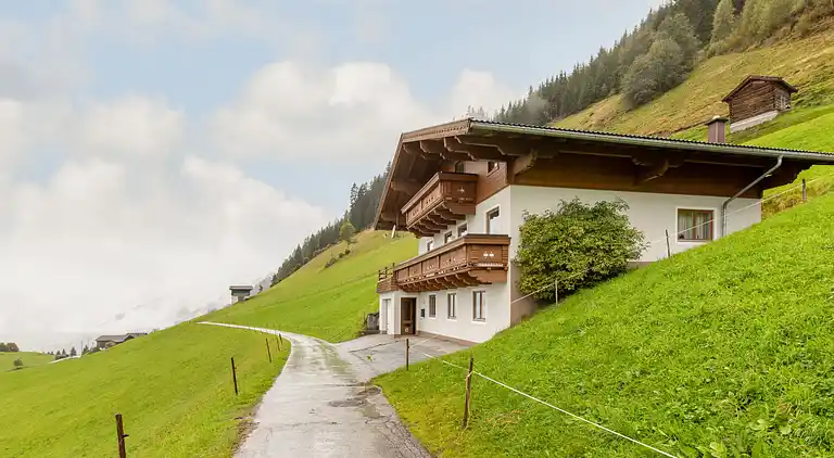 Holiday home in Schweinegg