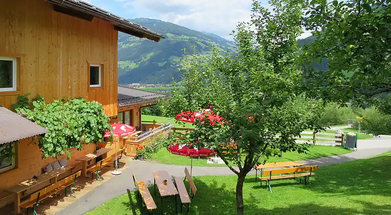 Holiday home in Laimach