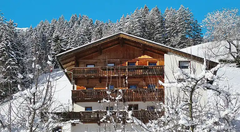 Holiday home in Laimach