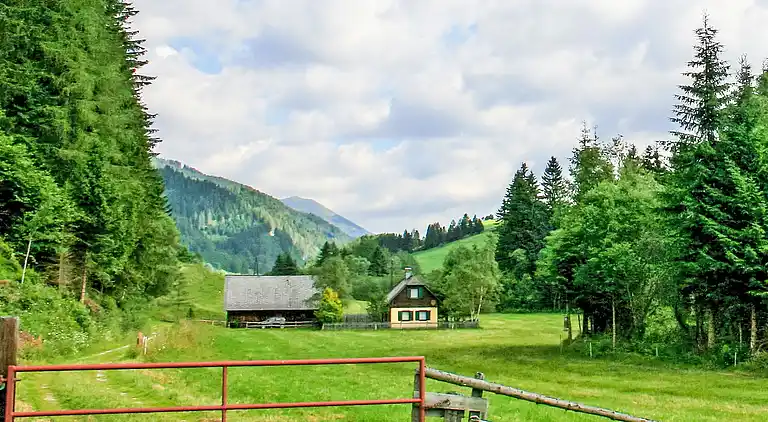 Holiday home in Sankt Johann am Tauern Sonnseite