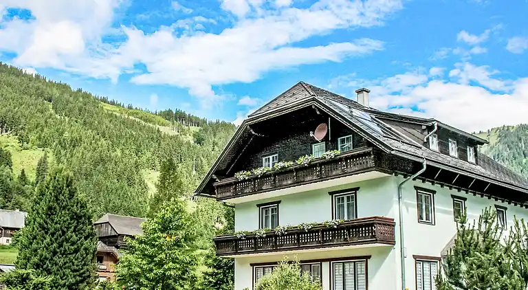 Holiday home in Donnersbachwald