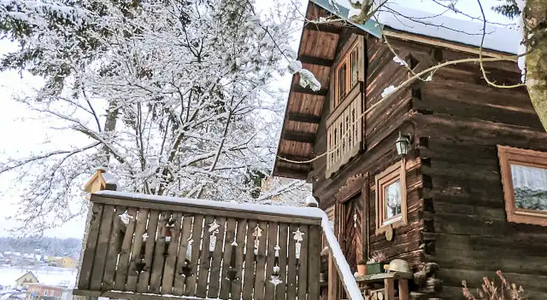 Semesterbostad i Rajach