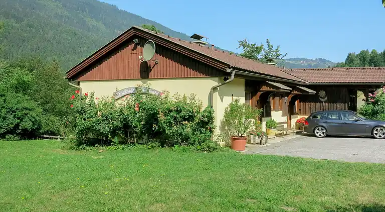 Holiday home in Treffen am Ossiacher See