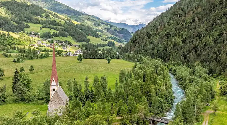 Holiday home in Heiligenblut am Großglockner