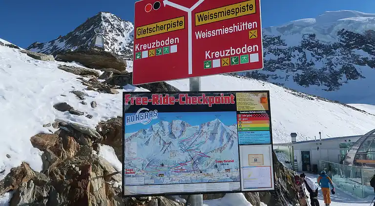 Holiday home in Saas-Grund