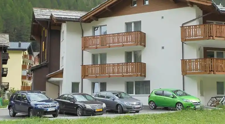 Holiday home in Saas-Grund