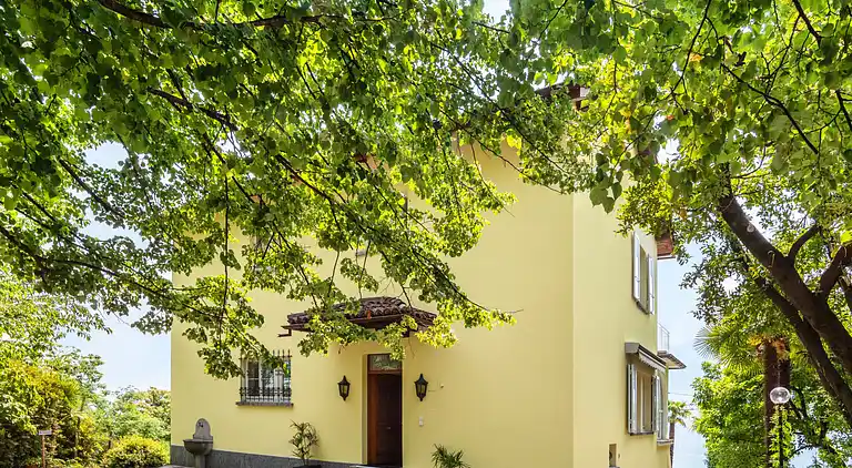 Feriebolig i Brione sopra Minusio