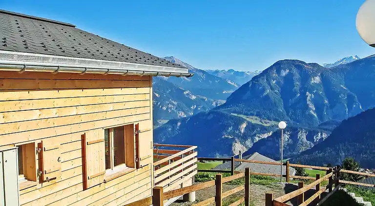 Holiday home in Urmein