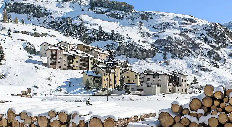 Holiday home in Surses